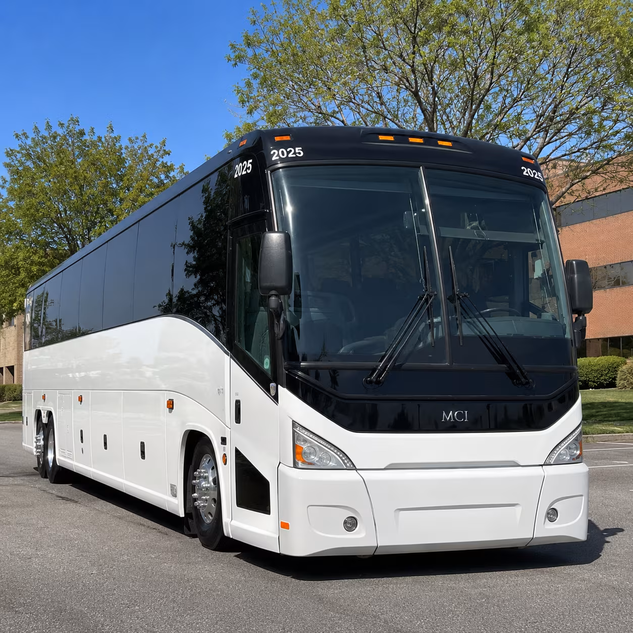 charter buses for corporate events at the phoenix convention center and east valley venues