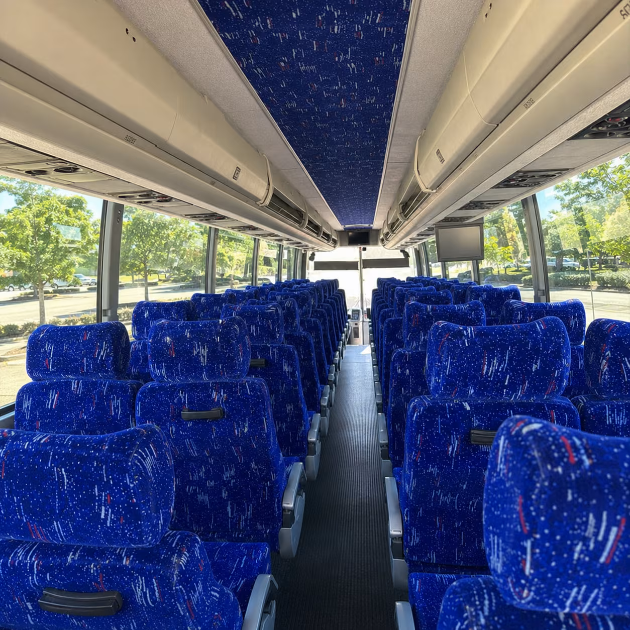 charter buses for gilbert museum and science field trips