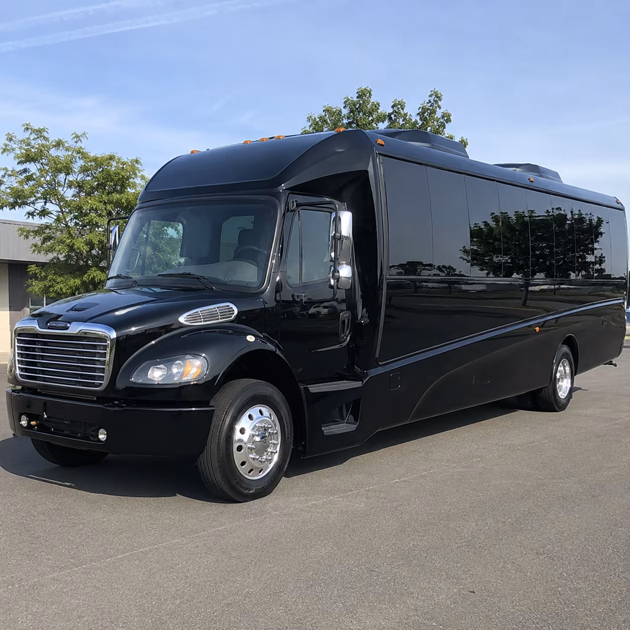 gilbert 30 passenger minibus