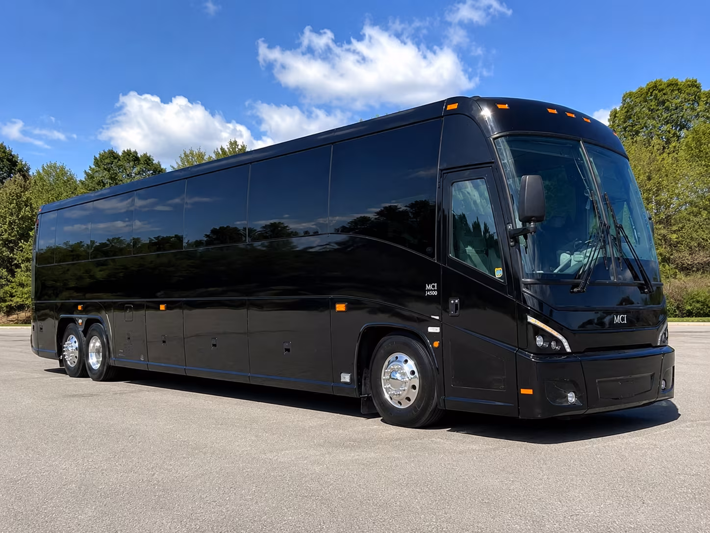 gilbert employee shuttle buses for construction and field groups
