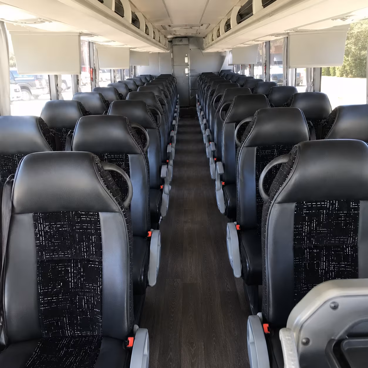 motorcoach shuttles for multi day conferences and hotel to venue bus service